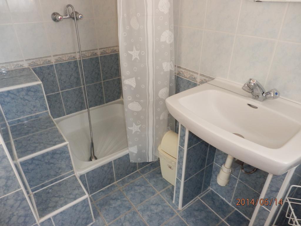 Zsuzsanna Haz Otel Hévíz Oda fotoğraf